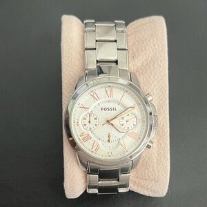Women Fossicil silver watch